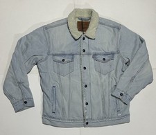 Levi's Premium Sherpa Trucker Men's Jacket, Relaxed Fit Size M- Washed Blue 128