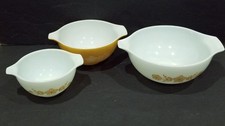 Set 3 Pyrex Cinderella Mixing Nesting Bowls B...