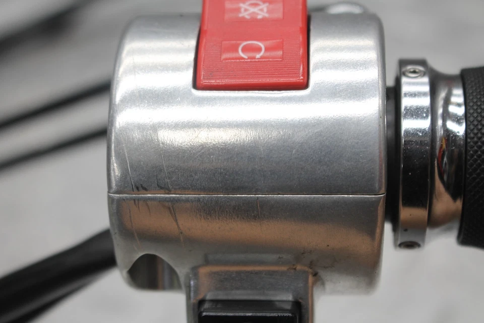 Honda Sabre VT1300CS 2010 interruptor de barra derecha/cables de embrague del acelerador/empuñaduras Avon Foto 3 de 4