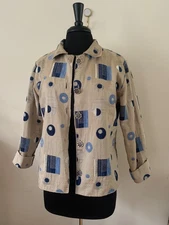 Women’s Reversible Light Weight Beige and Blue Jacket Chest 40"