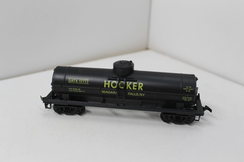 Coche cisterna modelo Power 6923 escala HO 40' GATX 17777 NOS Hooker | Zustand: New