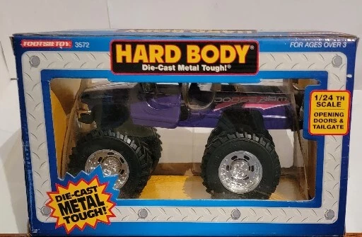 Camión Dodge Ram Tootsietoy 1997 carrocería dura 1/24 púrpura Foto 2 de 4