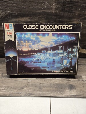 1977 Close Encounters of the Third Kind We Are Not Alone 250PC Puzzle