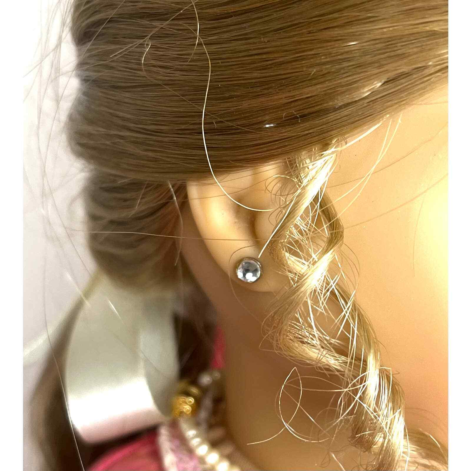 American Girl Doll ELIZABETH + ACCESSORIES Necklace Cap Book Felicity