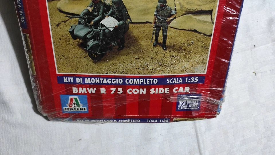 KIT DI MONTAGGIO BMW R 75 CON SIDE CAR ITALERI 1:35 MODELLISMO FACILE 15 COMPLET - Immagine 2 di 4