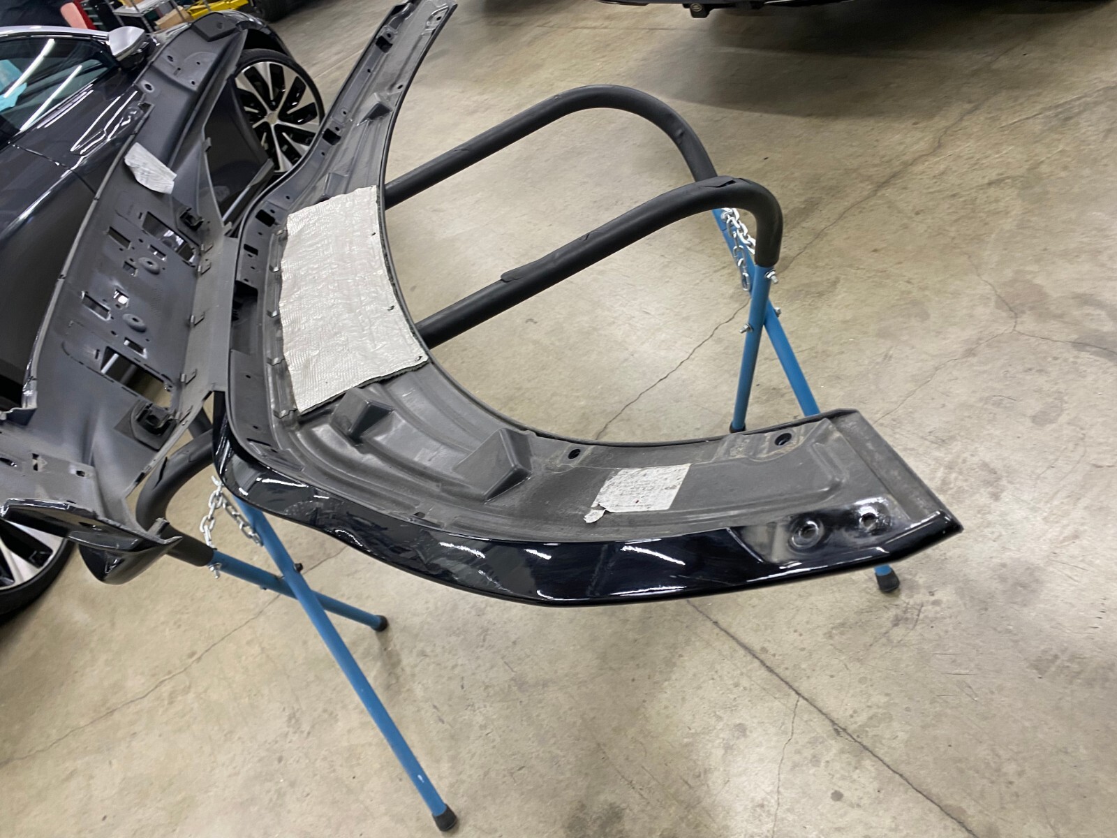 ASTON MARTIN DB11 REAR BUMPER COVER FASCIA