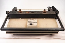 SEAL Masterpiece 210M Commercial Dry Mounting Laminating Press 23x 18.5" 1350W