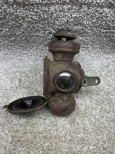 Antique Ford Model T Oil Lamp Red Glass Headlamp 1915-1922 Kerosene With Brace - Picture 7 of 23