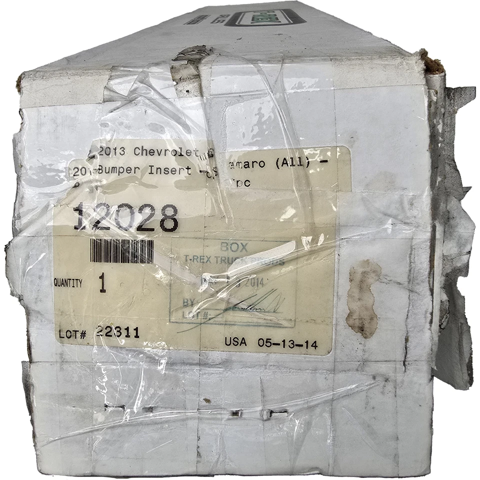 Acabamento de para-choque traseiro de aço inoxidável T-Rex :: 2010-2013 Camaro - Caixa aberta - Imagem 4 de 4