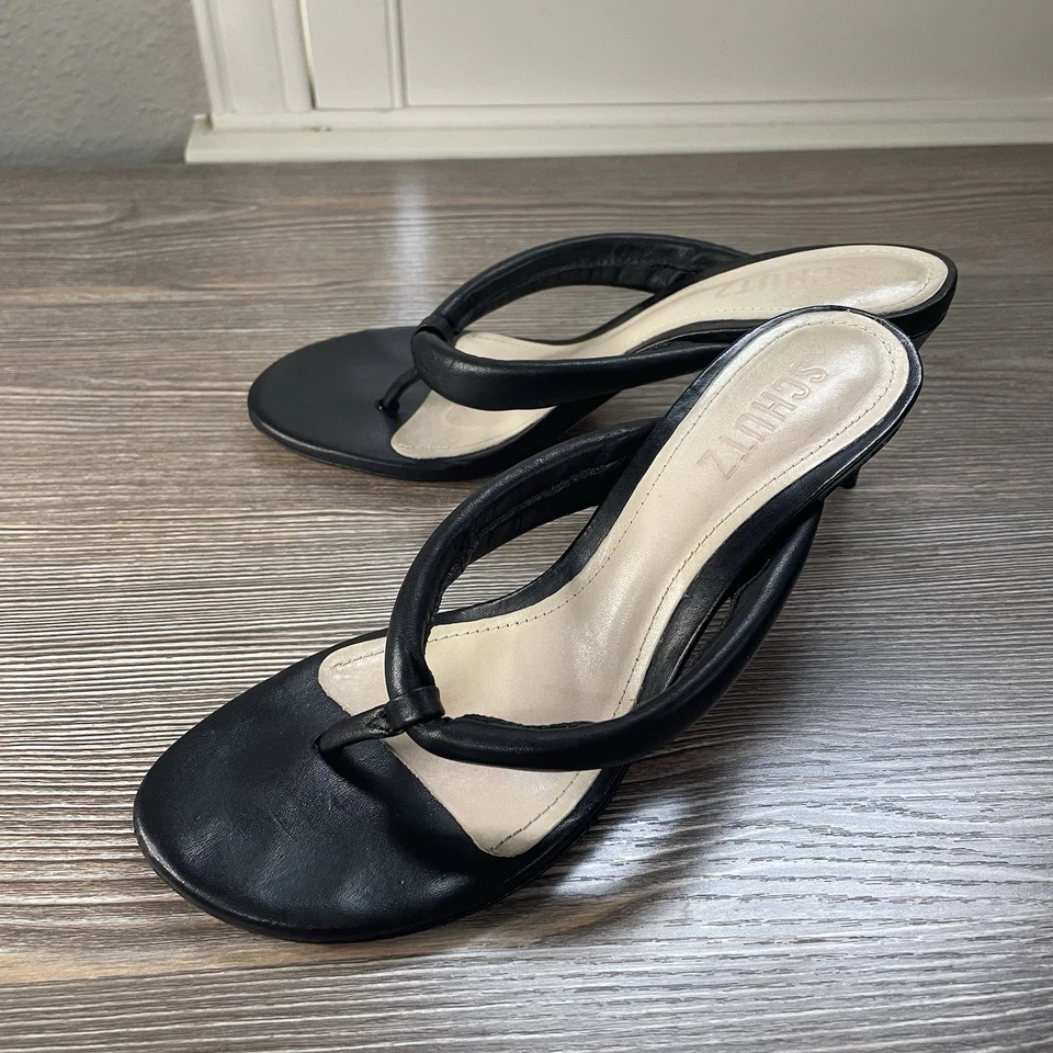 SCHUTZ Tanga de Cuero Negro Tacones de Aguja, Talla 7B Foto 4 de 4