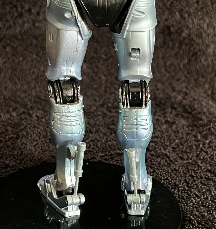 ROBOCOP • ACABAMENTO EM AÇO AZUL • SÉRIE NECA ROBOCOP - Imagem 3 de 4