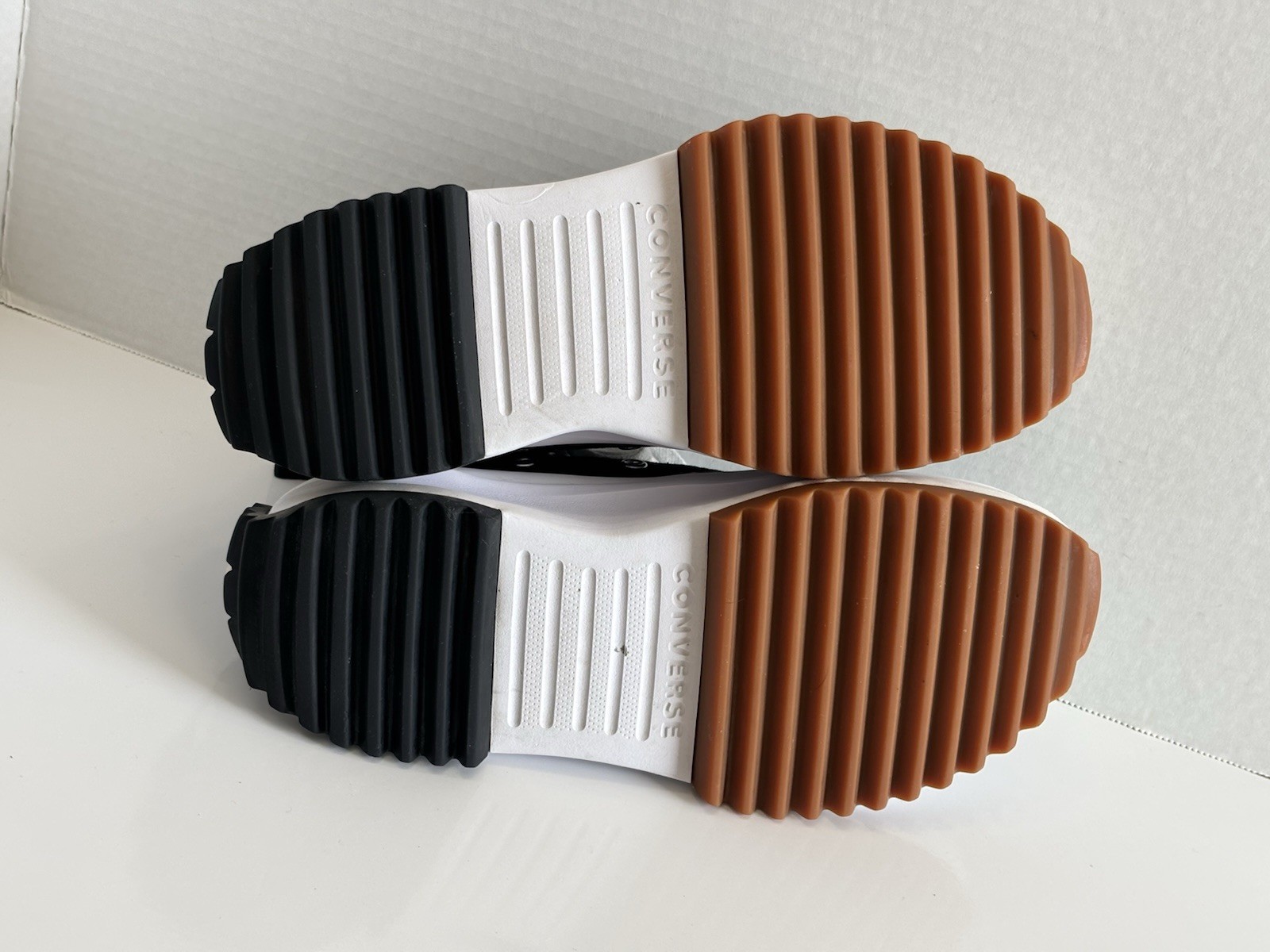 Converse Run Star Hike Women's 8 Black White Chunky Platform High Top Sneakers thumbnail 8