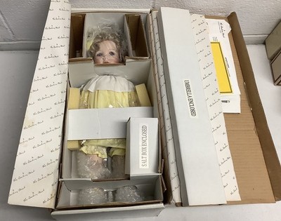 MORTON SALT UMBRELLA GIRL by The Danbury Mint
