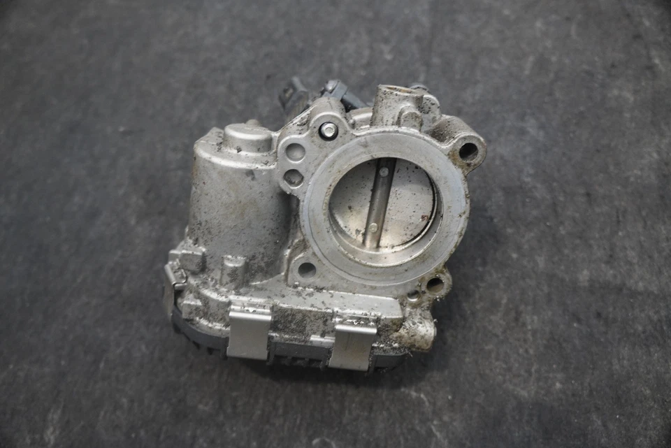 Válvula de carrocería del acelerador 2,9 L 9A713306220 06M133062J OEM Porsche Panamera 971 2017-23 Foto 3 de 4