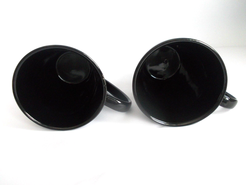 Par de tazas de café cónicas de cerámica negra con logotipo de Tia Maria - Imagen 4 de 5