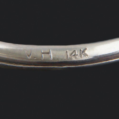 Modernist Solid 14K White Gold & Diamond Solitaire Spiraled Estate Ring - Picture 8 of 9