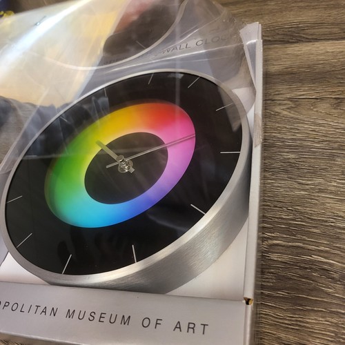 The Metropolitan Museum of Art Color Spectrum Wall Clock Met Moma Wheel RARE New - Picture 5 of 7