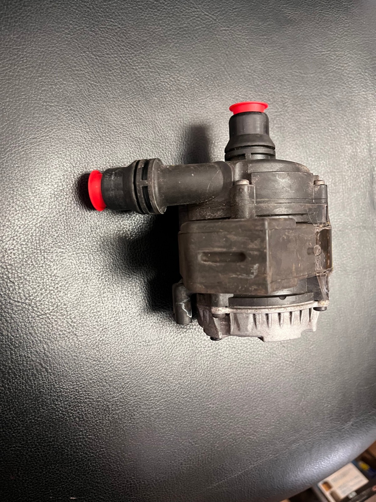 2015 BMW i8 Electric Aux Coolant/Water Pump 11518600287