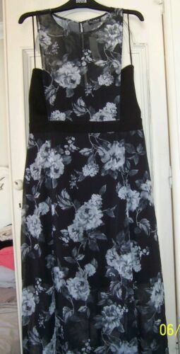 miss selfridge spot and floral print skater dress Buy MISS SELFRIDGE Women Floral Print Skater Dress Online