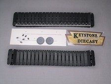 YCC Cat 6090 Ricambio Pala Anteriore Cingoli Metallo Scala 1/48 - 1/50 YC526 Nuova