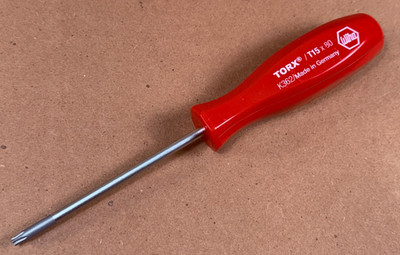 NICE - Wiha T15 x 80mm Powerhandle TORX Screwdriver - K362 - Red