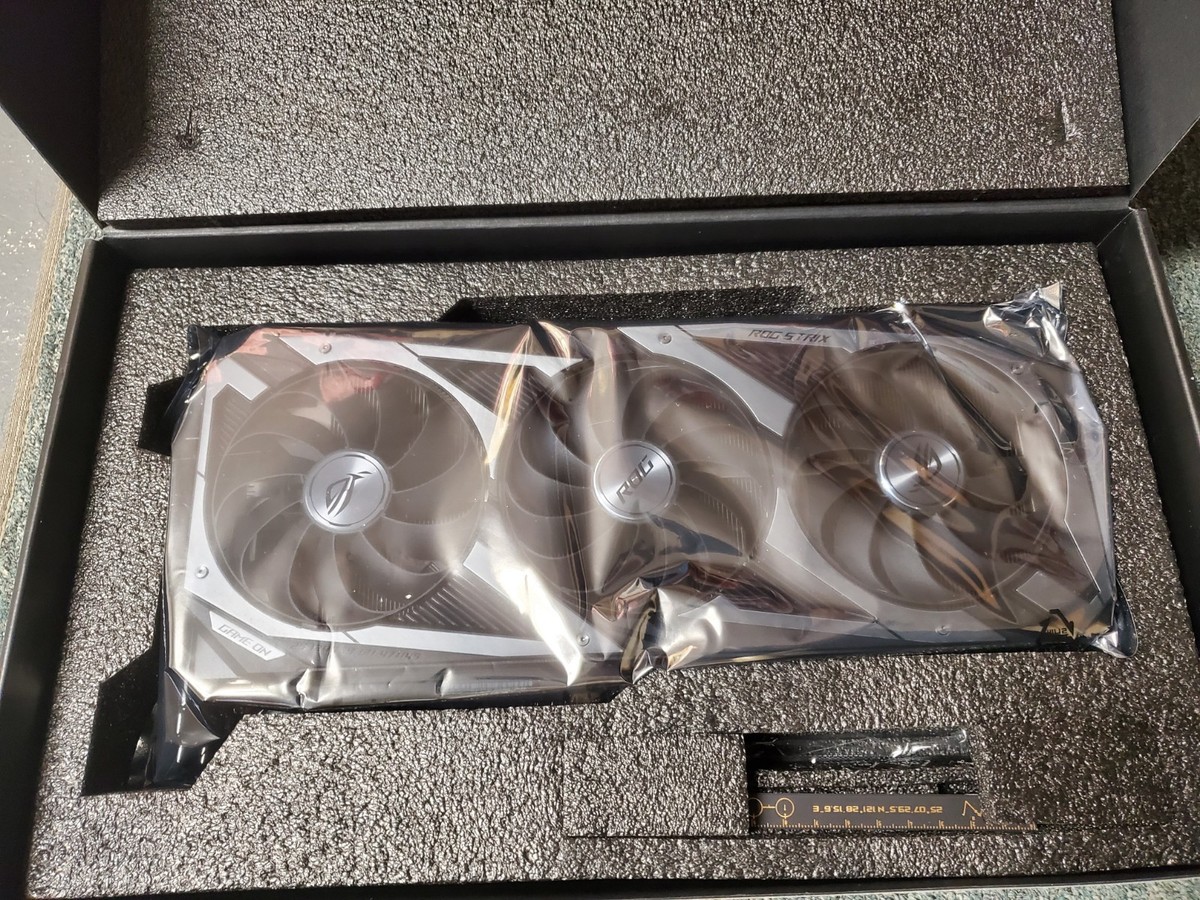 グラフィックボード・グラボ・ビデオカード ASUS ROG STX-RTX3070-O8G-G GAMING fwebp