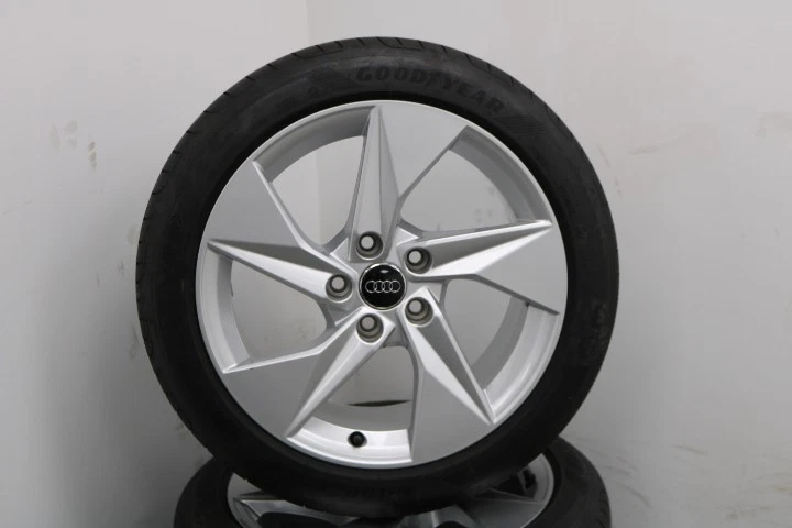 ORIGINAL ! Jantes 17 pouces Audi A3 8V 8Y ! 8Y0601025A - Photo 2/4