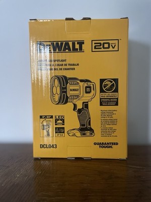 DEWALT 20V MAX Cordless LED Spotlight DCL043 Handheld Yellow/Black