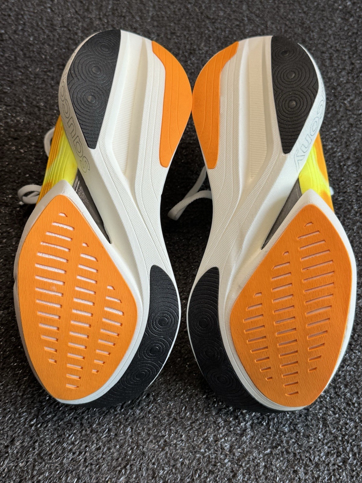 Saucony Endorphin Elite 2 women’s Size 8.5 Men’s Size 7 Running Shoes White/Peel image 10