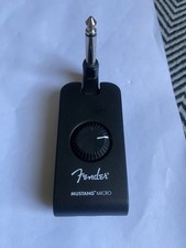 Fender Mustang Micro - Ultrakompakter persönlicher Gitarrenverstärker