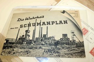 DDR ex 1949/1990: URIGER Spezialbestand auf Blättern aus Nachlassauflösung