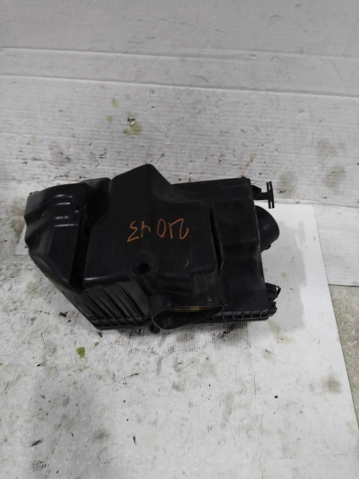 2016 VOLVO S60 Air Cleaner Assembly OEM 31319684 Black 2.0L 96K Miles Foto 2 de 4