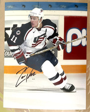 Team USA Zach Parise  Signed Autographed 11x14 Photo COA #2