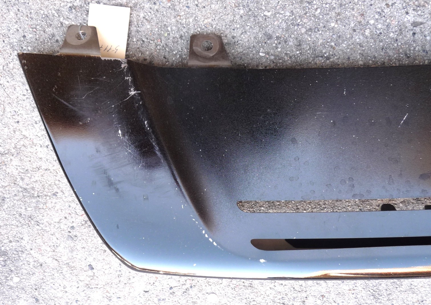Rolls-Royce Cullinan 2019-2024 Front Lower Center trim P/N 51117448911