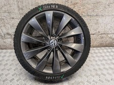 VOLKSWAGEN SCIROCCO 2013 18" INCH ALLOY WHEEL WITH DAMAGED TYRE 3C8601025D