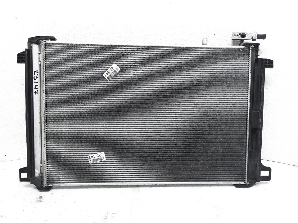 2012-2015 Mercedes-Benz C250 Ac A/C Air Conditioning Condenser 204-500-06-54 - Image 4 of 4