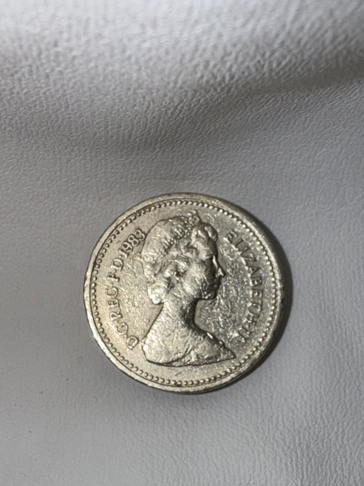 One Pound 1983 Error | Side Letters Upside Down | Collector's | eBay