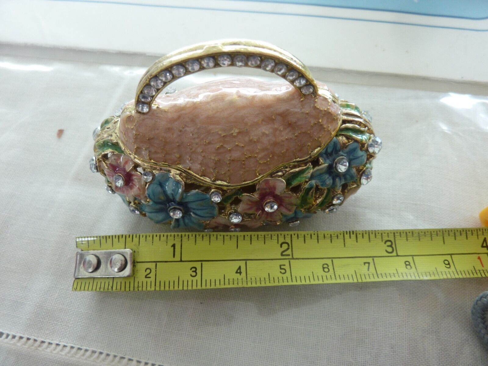 Picture 6 of 9