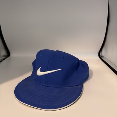 Herren Nike Golf Cap Flatcap Fitted Größe Medium/Large Blau Swoosh Nike Golf Cap