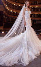 Mermaids Elegant Wedding Dresses Lace Open Back Sweep Train Floral Appliques