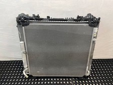 Land Rover Defender 2021 Diesel/electricity water coolant radiator MPLA19E839AC