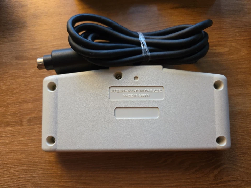 PC Engine PI-TG001 Console Branco RF Switch Controlador NEC Japão Importado - Imagem 3 de 4
