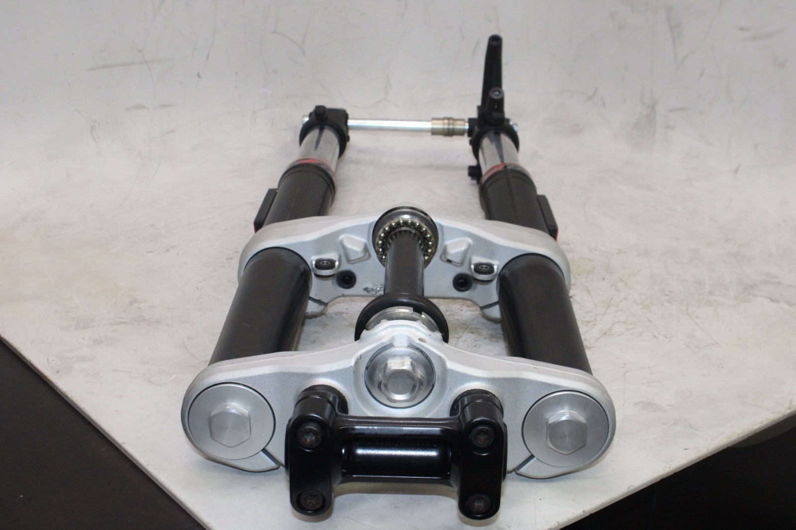 2018 HUSQVARNA SVARTPILEN 401 OEM COMPLETE FRONT END FORKS TRIPLE TREE