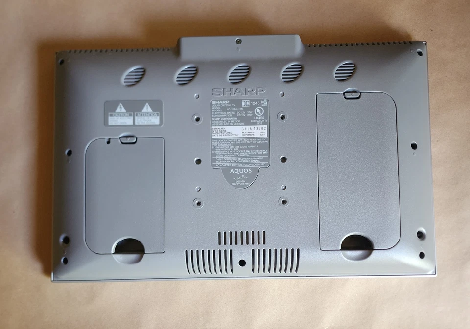 Sharp Aquos Liquid Crystal TV Model LC-15B4U-SM Gaming TV (Fully Operational) - Image 4 of 4