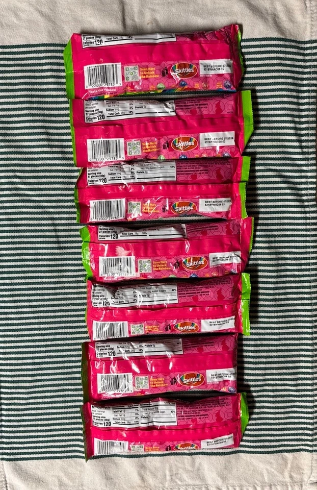 Sour Wild Berry Skittles Wicked, 7 полноразмерных сумок 3,3 унц - Изображение 2 из 3