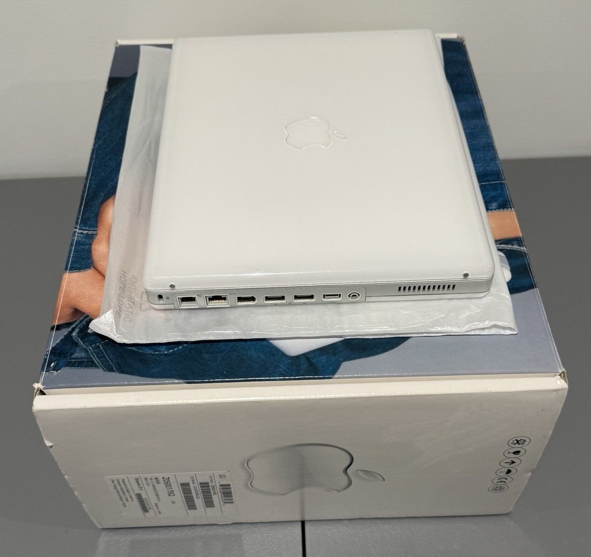 Apple iBook M8520J/A G3 500ディスプレイ難ありジャンク Apple iBook M8520J/A G3 500ディスプレイ難ありジャンク Apple ibook
