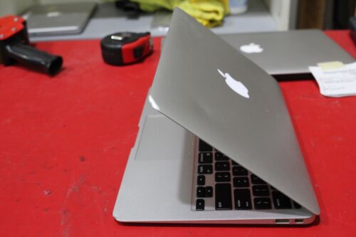 Apple MacBook Air 2014 A1465 Intel Core i5 4th gen 1.4GHz 4GB Ram 120GB SSD - Picture 4 of 6