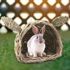 Hideaway Hut Toy Hand Woven Grass Nest Hay Bed Bunny Grass Tunnel for Bunny