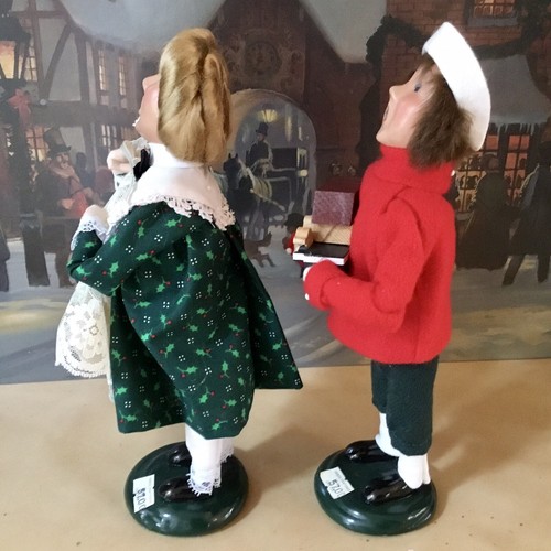 Byers Choice 1998 Girl Holly Dress & Doll ~ Boy Wooden Noah’s Ark Carolers~ Mint - Picture 6 of 10