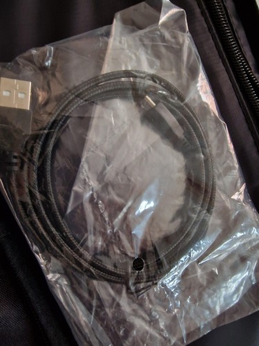 Lacoste Infini-T Solar Charger Backpack | Original | UK STOCK - Picture 5 of 7